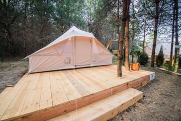 Фото номера Шатер Курортные отели Kompleks Małe Dolomity г. Hucisko 15